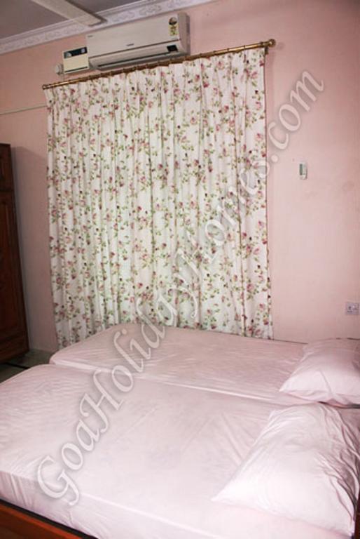 Shalom Dream Home Candolim Habitación foto